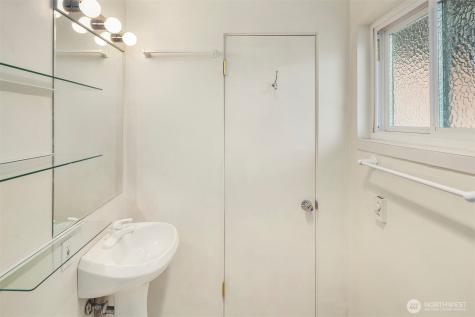 1810 43rd Avenue E Seattle WA 98112