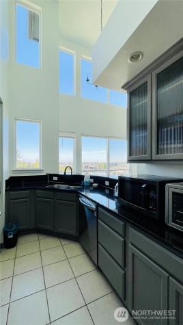 2424 S 41st Street Tacoma WA 98406
