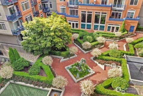 2414 1st Avenue Seattle WA 98121