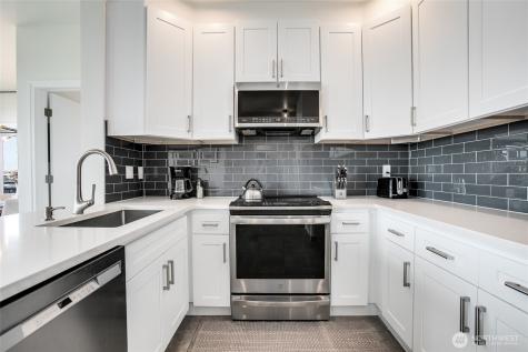 2414 1st Avenue Seattle WA 98121