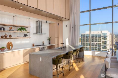 10232 NE 10th Street Bellevue WA 98004