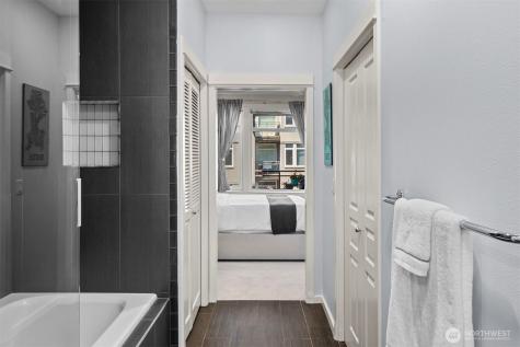 2000 Alaskan Way Seattle WA 98121