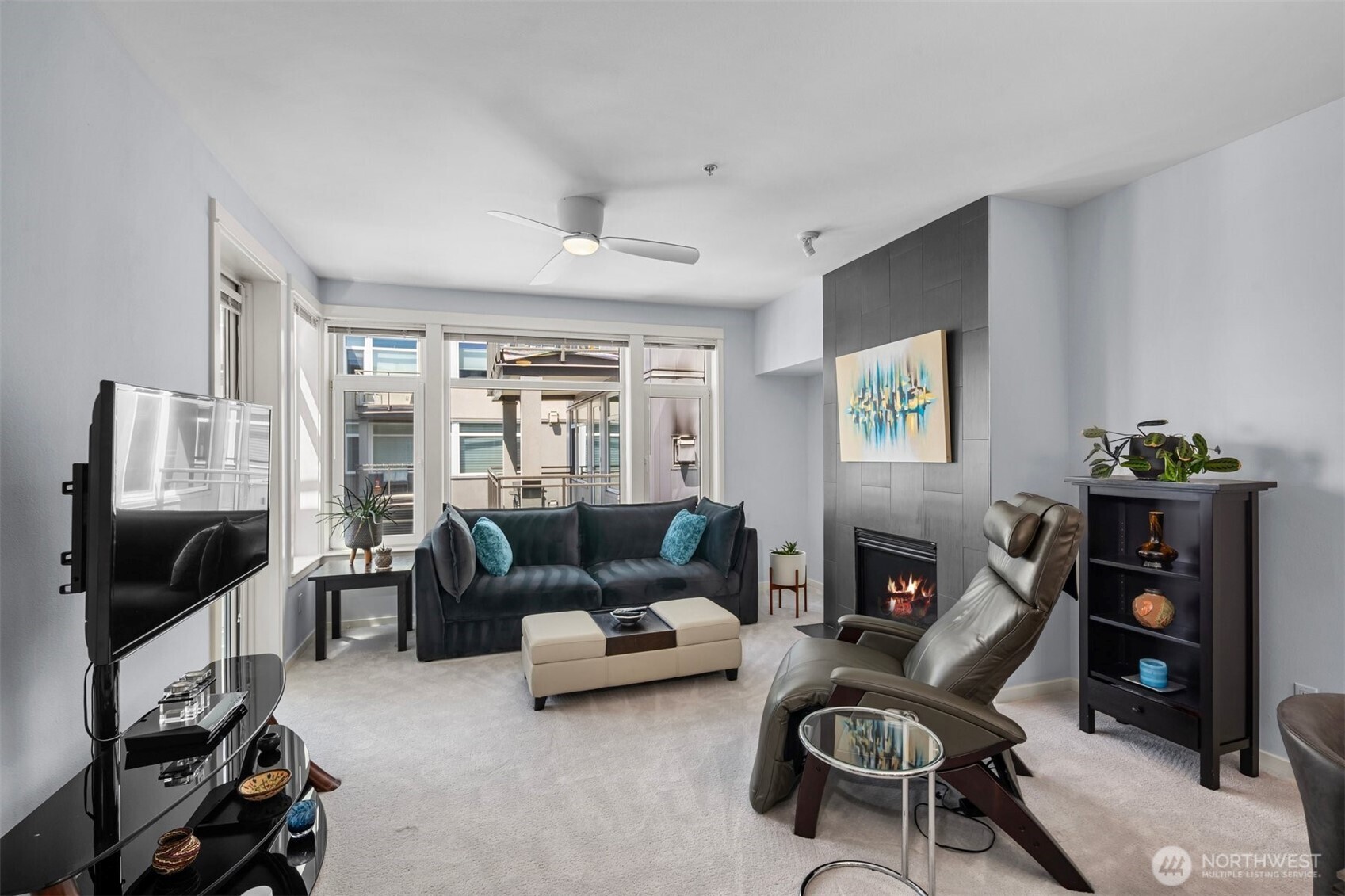 2000 Alaskan Way Seattle WA 98121