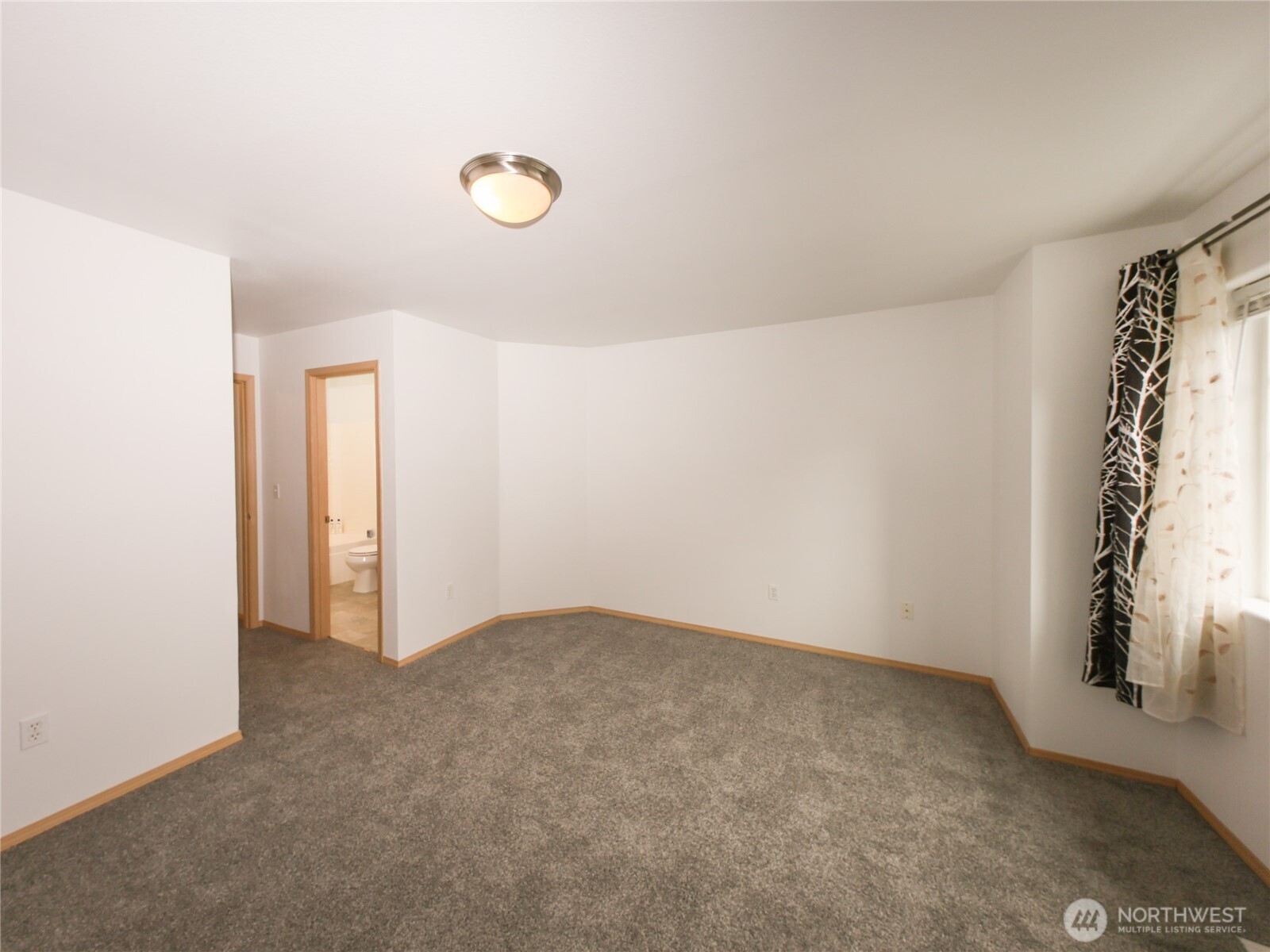 6115 209th Street NE Arlington WA 98223