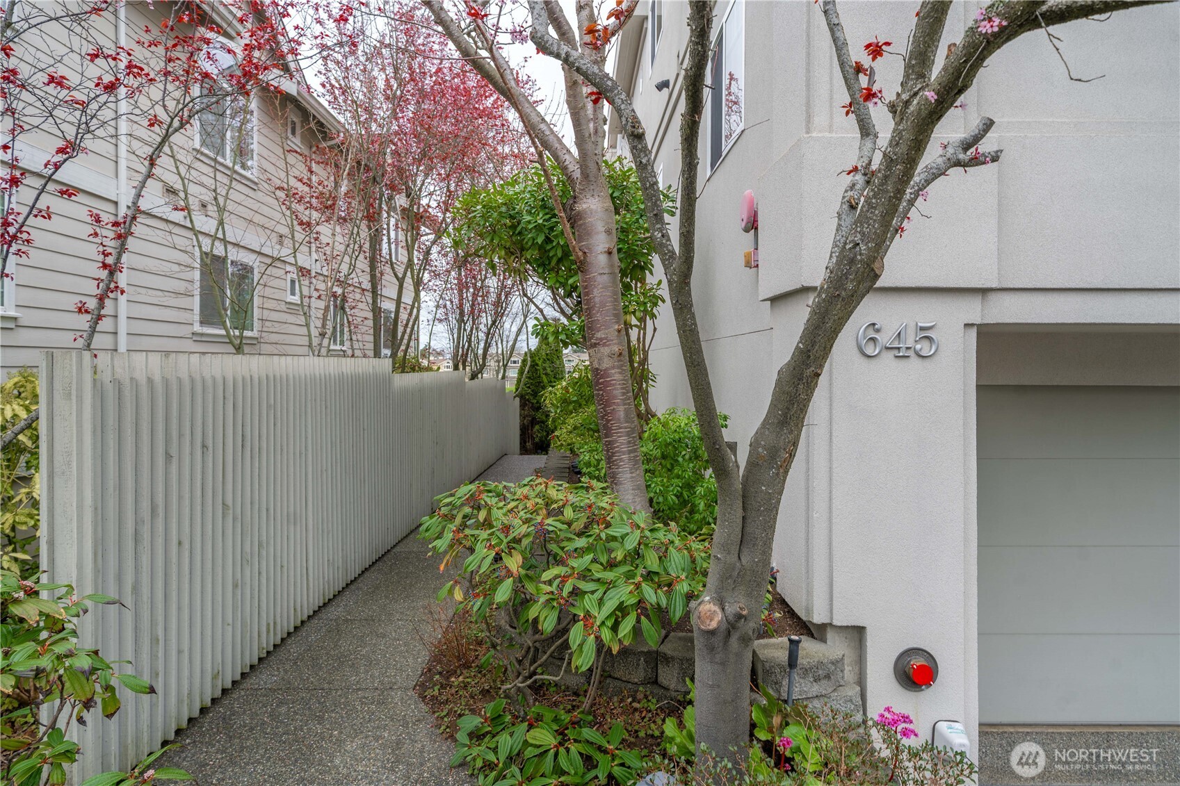 645 Bell Street Edmonds WA 98020