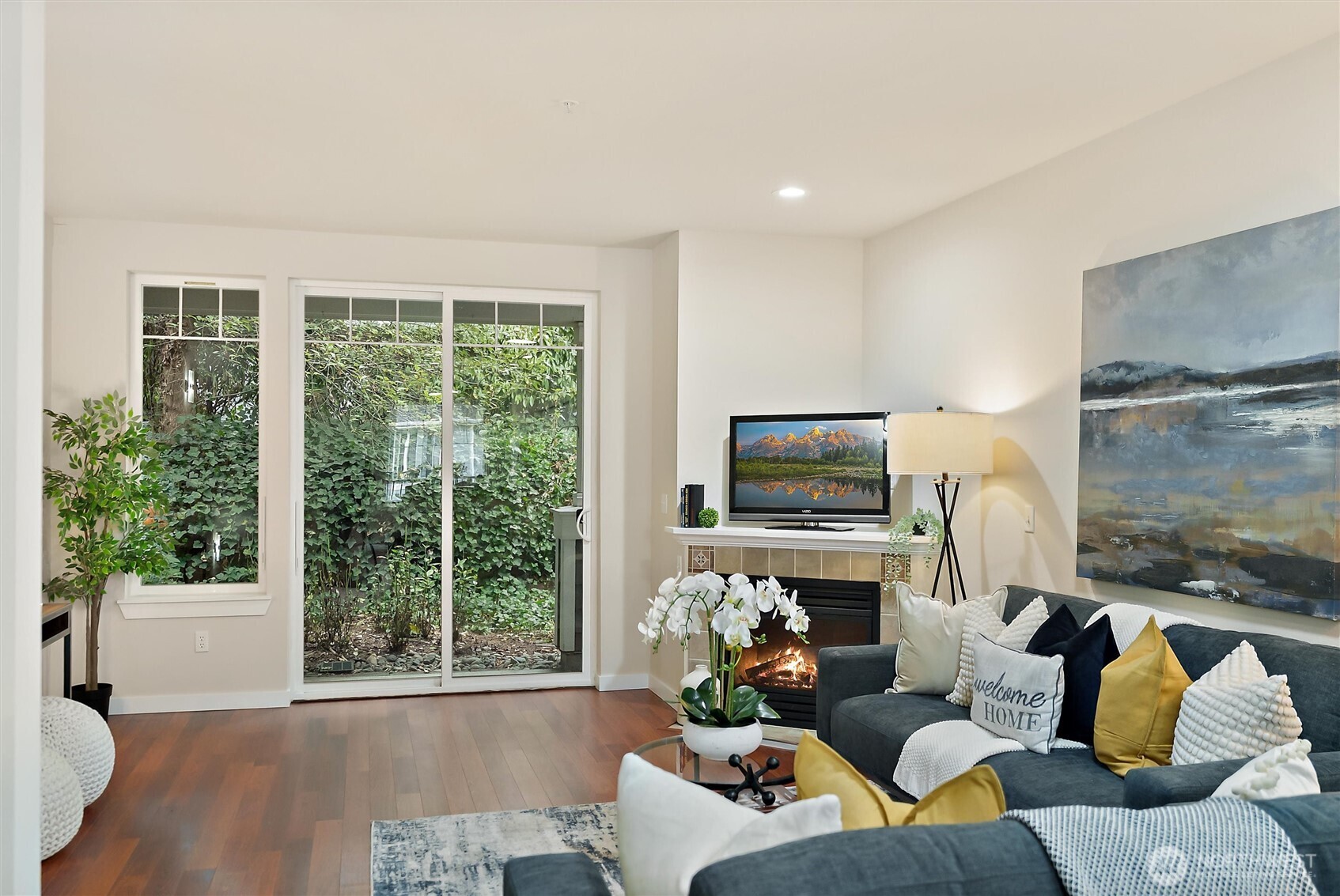 16125 Juanita-woodinville Way NE Bothell WA 98011