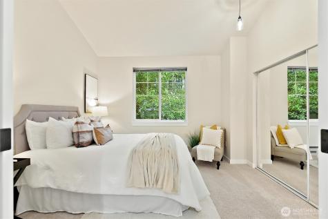 16125 Juanita-woodinville Way NE Bothell WA 98011