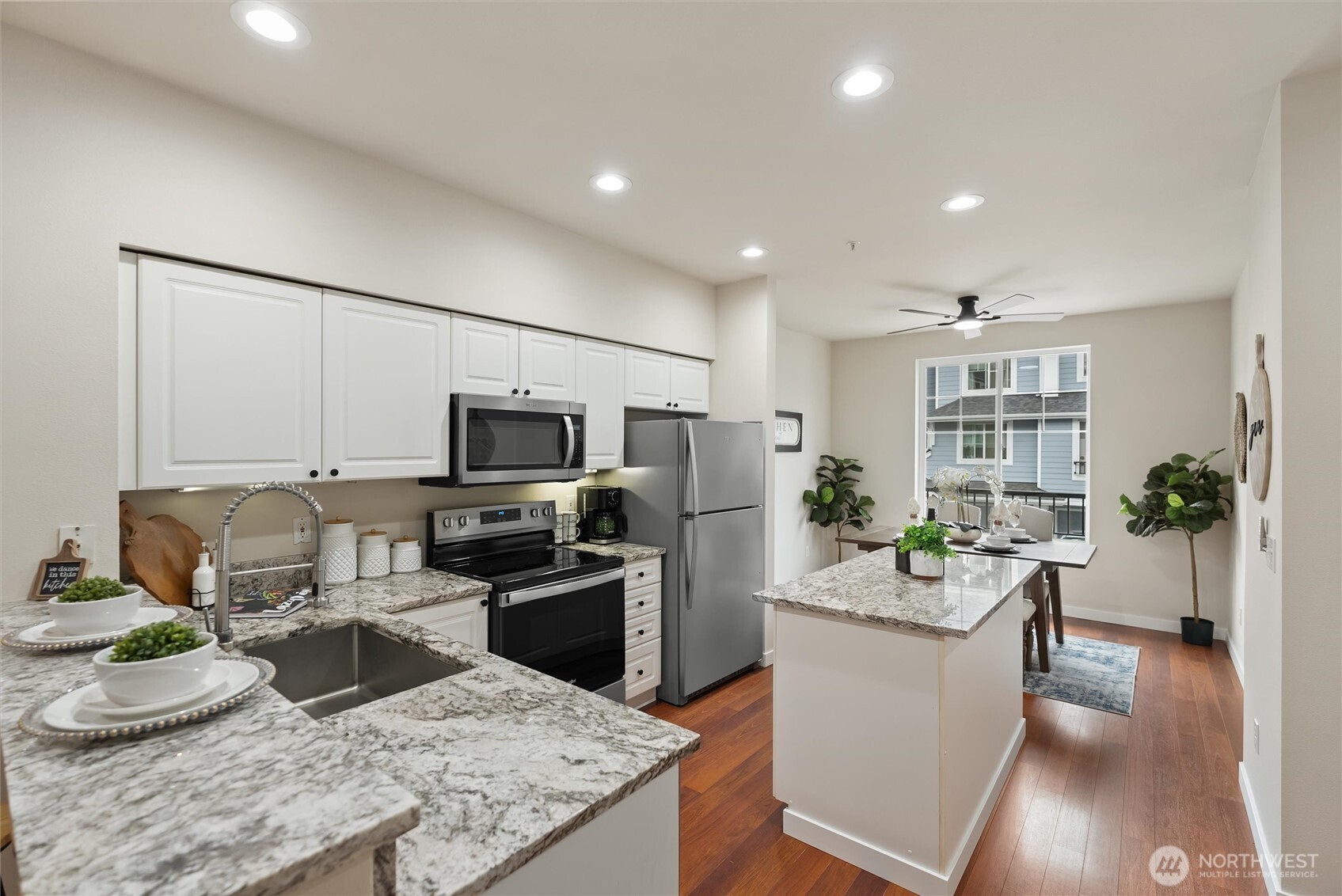 16125 Juanita-woodinville Way NE Bothell WA 98011
