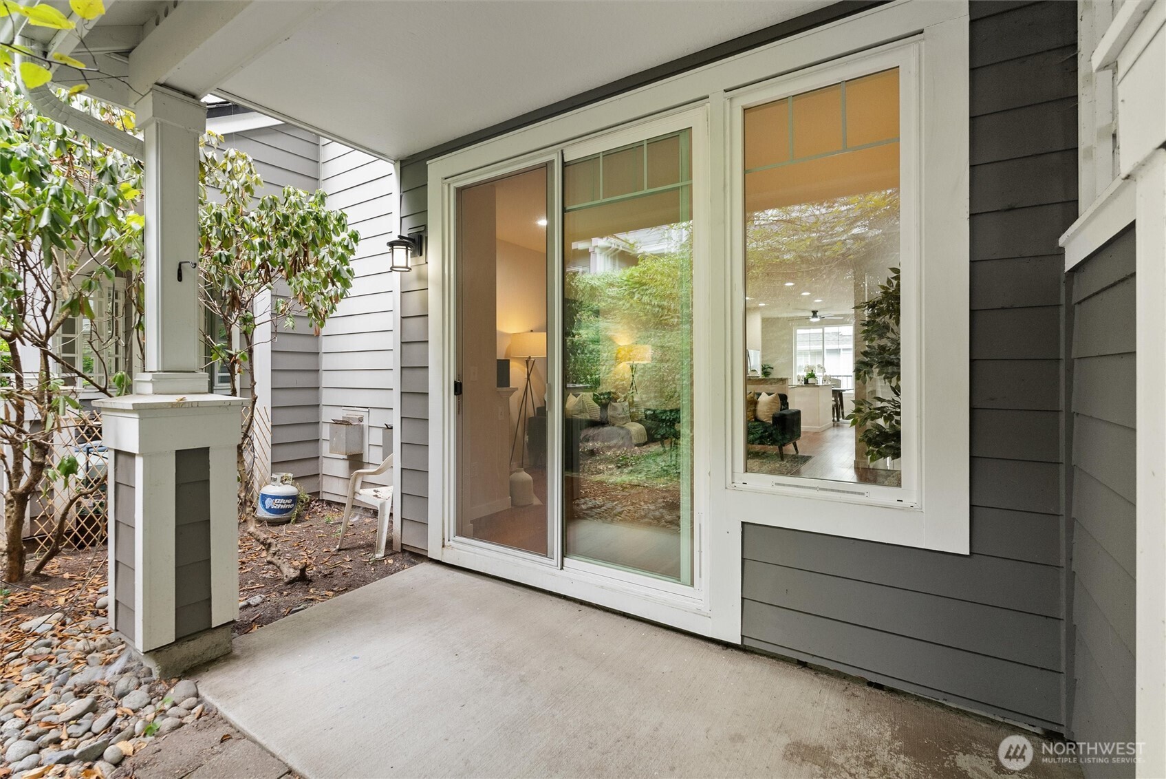 16125 Juanita-woodinville Way NE Bothell WA 98011