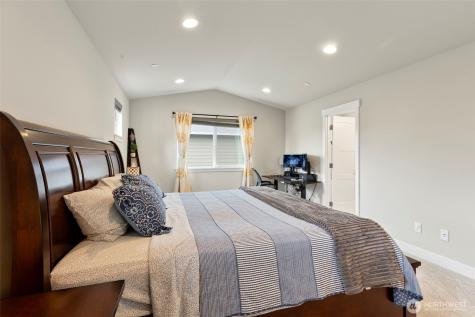 4304 141st Street SE Snohomish WA 98296