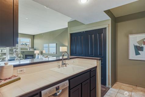 2801 1st Avenue Seattle WA 98121