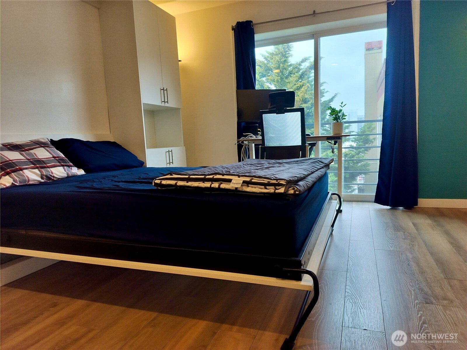 712 E Denny Wy Unit #502 Seattle WA 98122