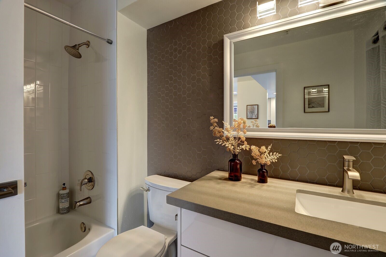 712 E Denny Wy Unit #502 Seattle WA 98122