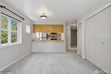 12345 Roosevelt Way NE Seattle WA 98125