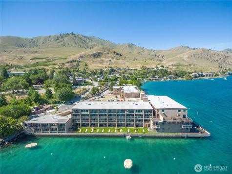 322 W Woodin Avenue Chelan WA 98816