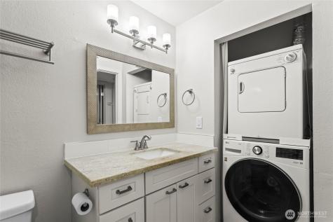 12423 NE 145th Place Kirkland WA 98034