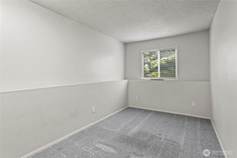 12423 NE 145th Place Kirkland WA 98034