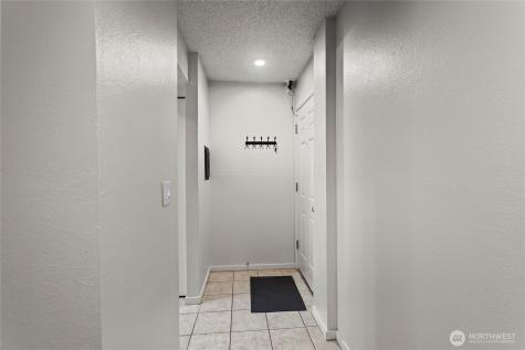 12423 NE 145th Place Kirkland WA 98034