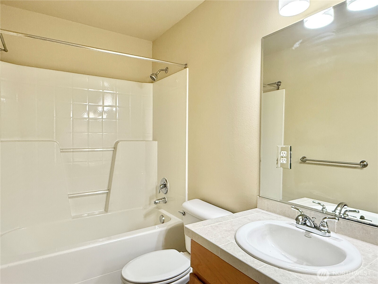 3727 134th Place SW Lynnwood WA 98087