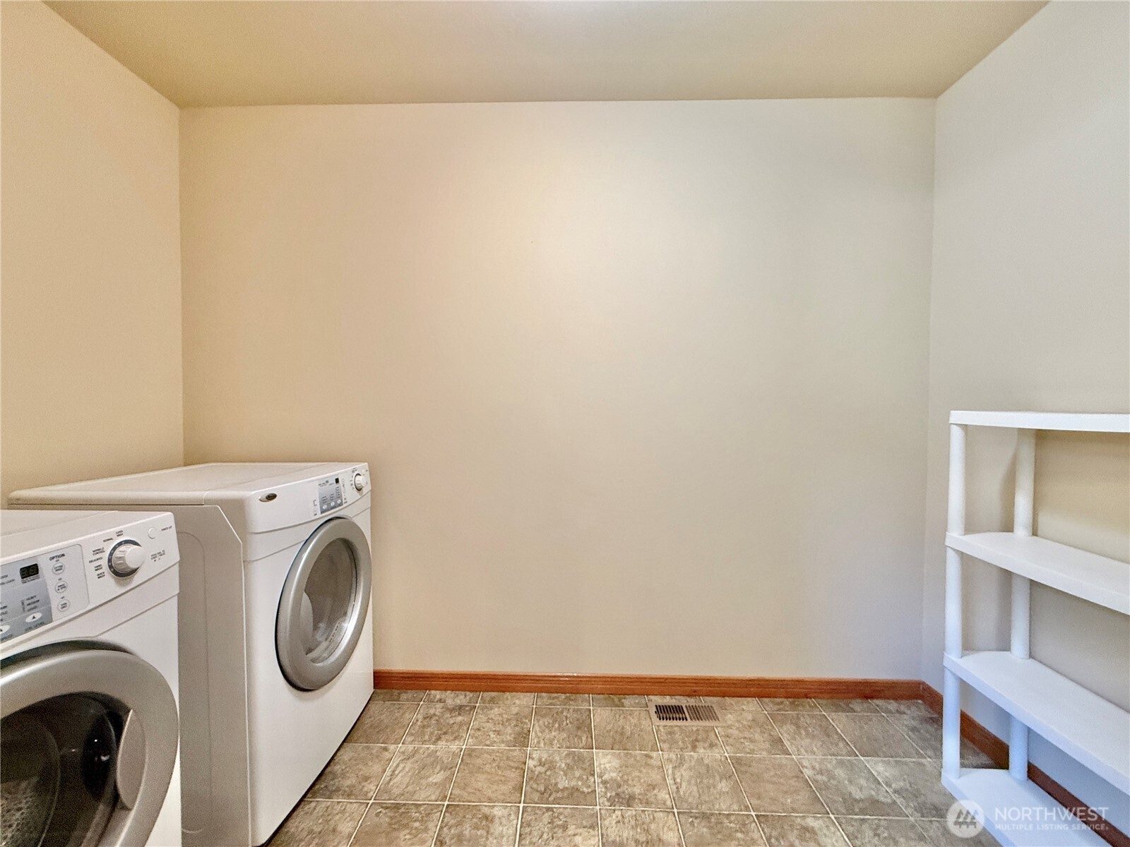 3727 134th Place SW Lynnwood WA 98087