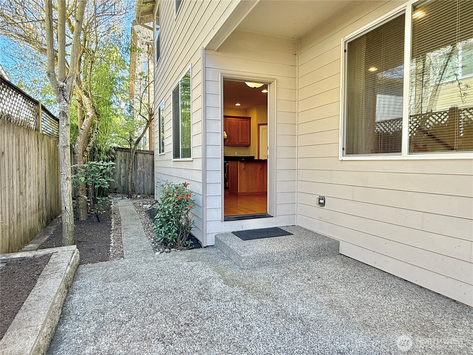 3727 134th Place SW Lynnwood WA 98087