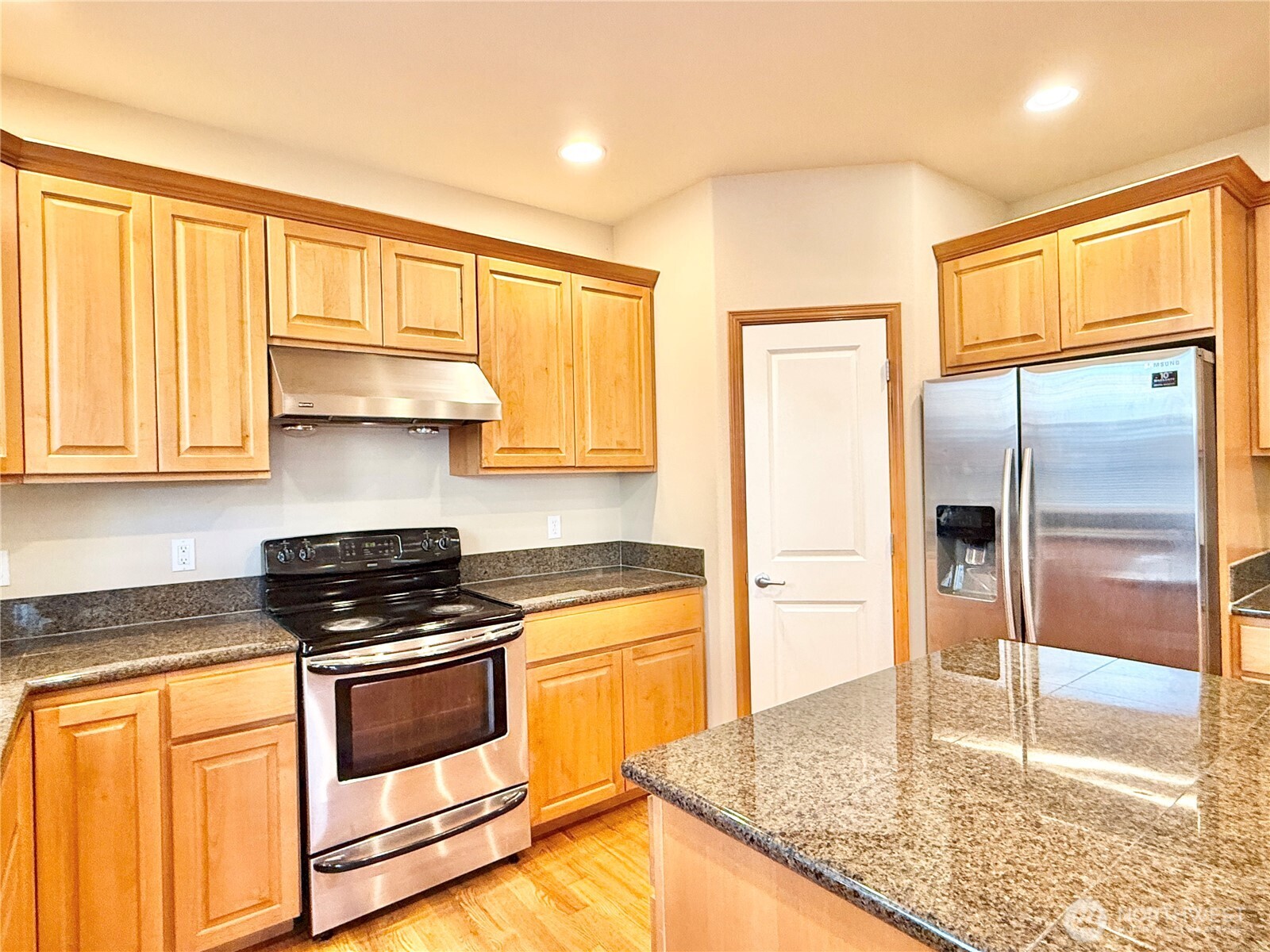 3727 134th Place SW Lynnwood WA 98087
