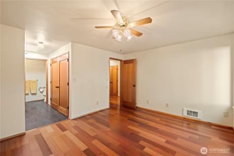 132 N 132nd Street Seattle WA 98133