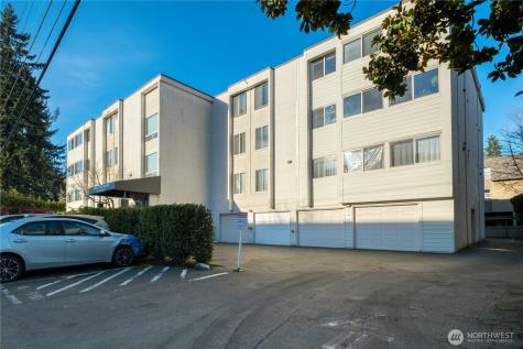 132 N 132nd Street Seattle WA 98133