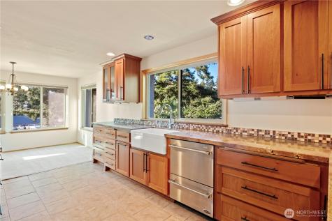 132 N 132nd Street Seattle WA 98133