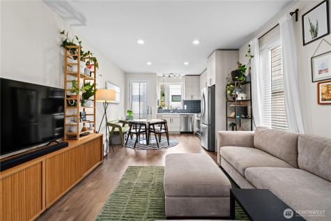 9266 50th Avenue S Seattle WA 98118