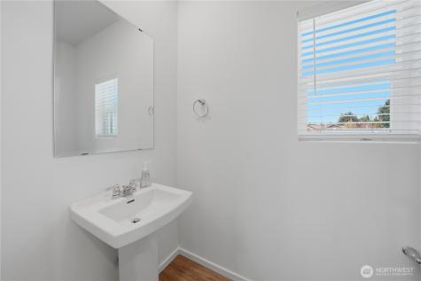 9811 31st Avenue SE Everett WA 98208