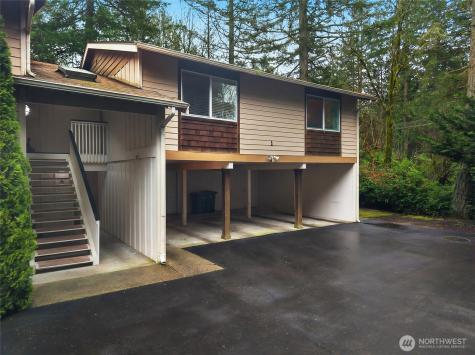 4605 56th Street NW Gig Harbor WA 98335