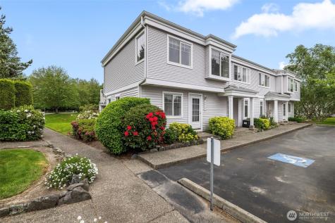 5410 S 236th Place Kent WA 98032