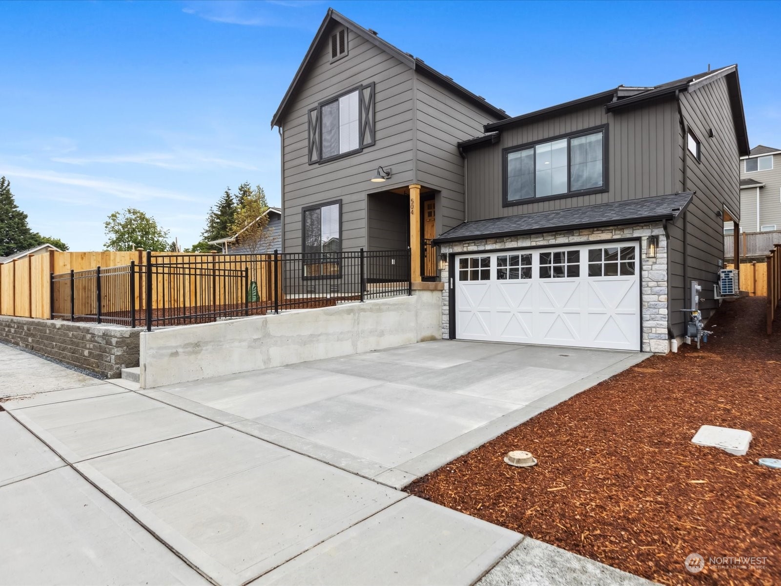 516 203rd Place SW Lynnwood WA 98036