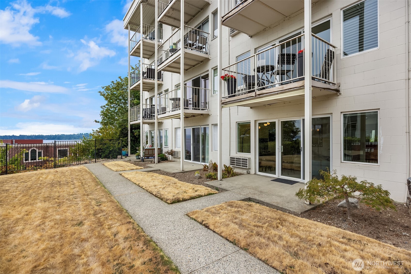 201 2nd Street S Kirkland WA 98033