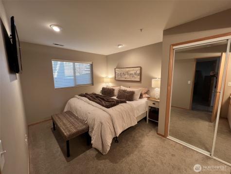 8997 Crescent Bar Road NW Quincy WA 98848