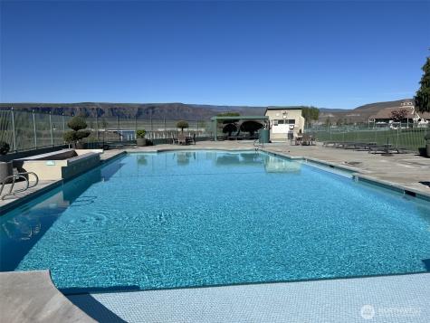 8997 Crescent Bar Road NW Quincy WA 98848