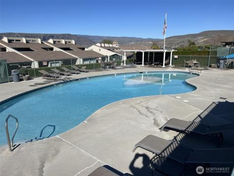 8997 Crescent Bar Road NW Quincy WA 98848