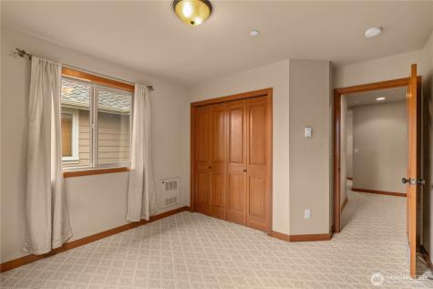 14819 35th Avenue W Lynnwood WA 98087