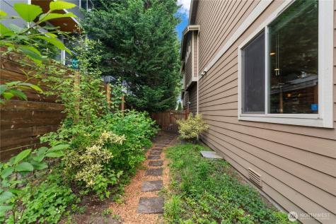 14819 35th Avenue W Lynnwood WA 98087