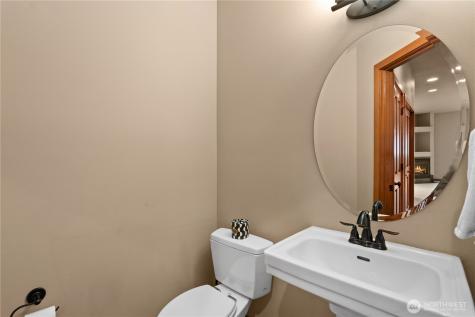 14819 35th Avenue W Lynnwood WA 98087