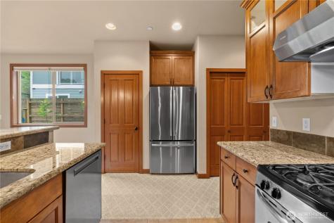 14819 35th Avenue W Lynnwood WA 98087