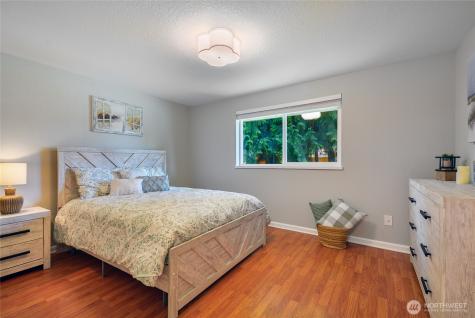 8332 47th Avenue NE Marysville WA 98270