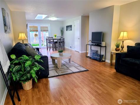 8332 47th Avenue NE Marysville WA 98270