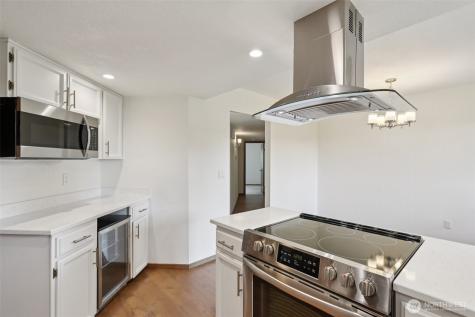 11620 100th Avenue NE Kirkland WA 98034