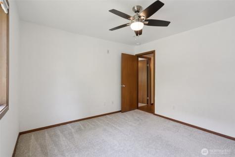 11620 100th Avenue NE Kirkland WA 98034