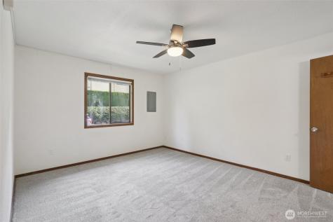 11620 100th Avenue NE Kirkland WA 98034