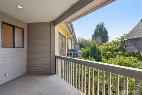 11620 100th Avenue NE Kirkland WA 98034