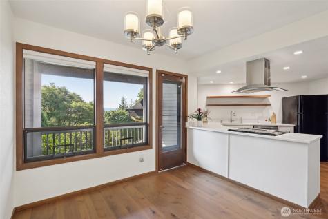 11620 100th Avenue NE Kirkland WA 98034