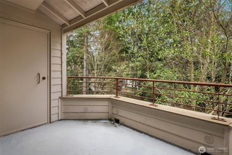 1750 152nd Avenue NE Bellevue WA 98007